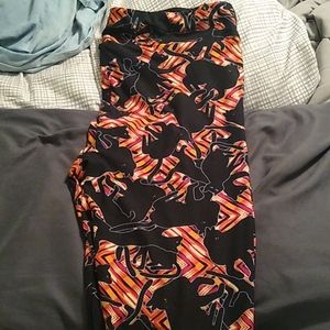 LuLaRoe TC2 Black Cat Leggings